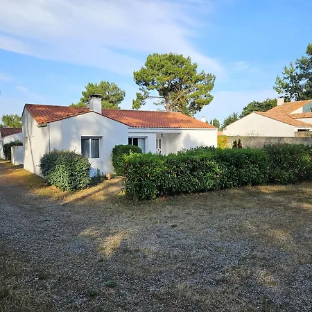 Holiday home Calme 6 Pers, Acces Direct Plage, Animaux Sur Demande - Fr-1-476-246 *